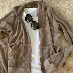 Classic Juicy Couture velour zip-up